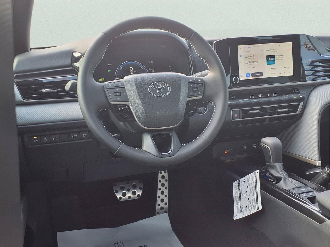 Used 2026 Toyota Camry SE w/ Convenience Package FWD image 11