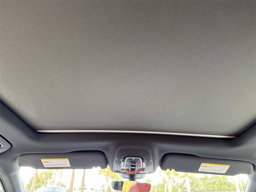 Used 2024 Audi SQ7 Premium Plus w/ S Sport Package image 18