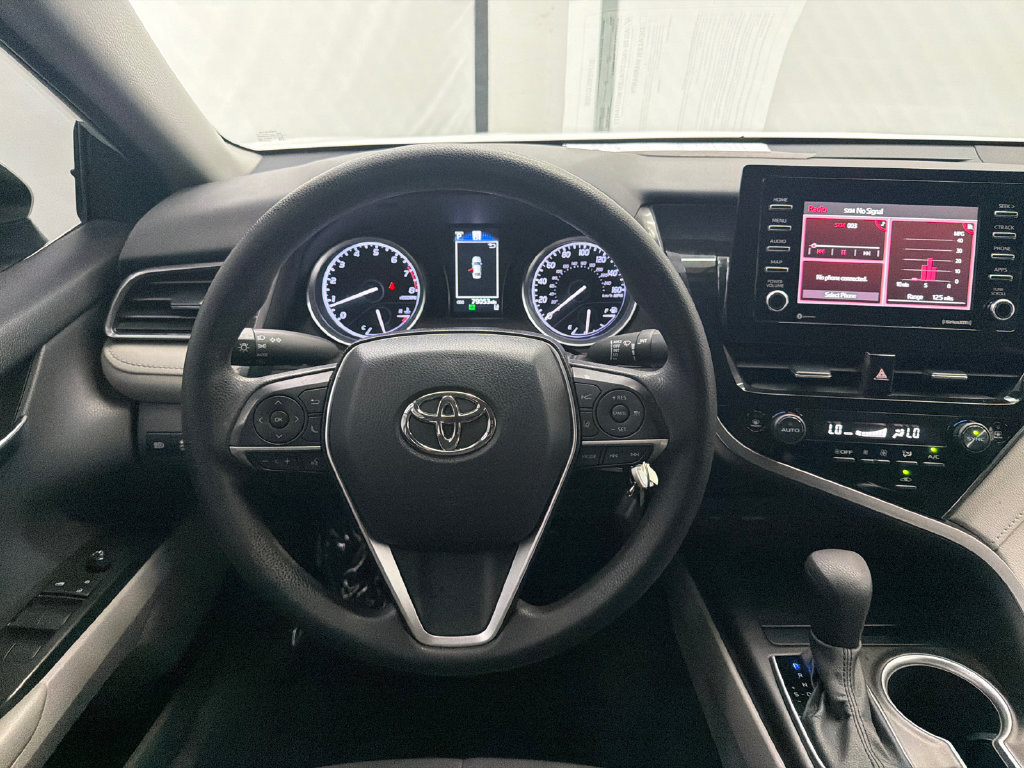 Used 2022 Toyota Camry LE FWD image 22