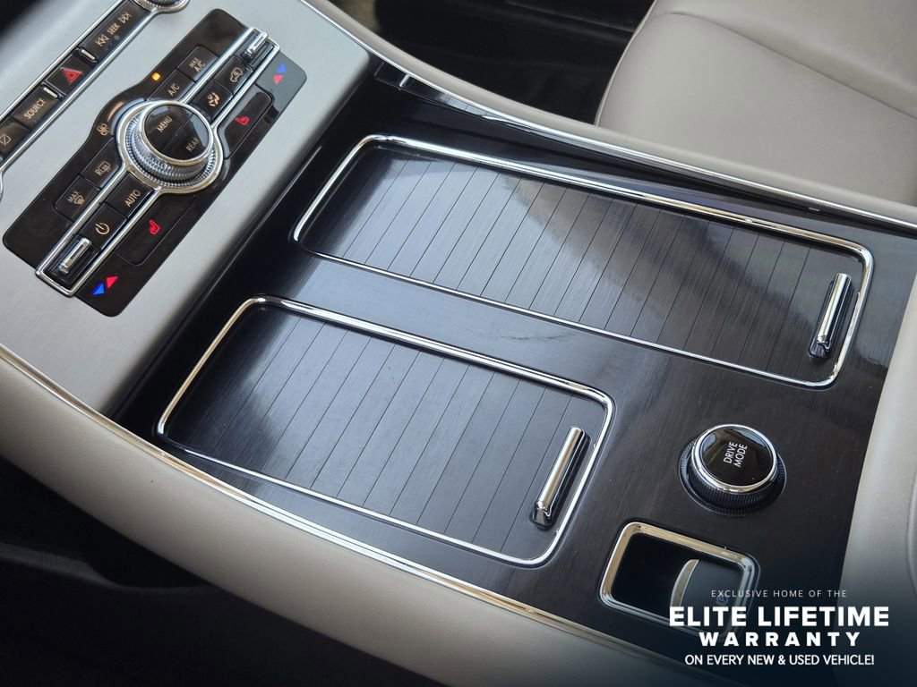 Used 2023 Lincoln Aviator AWD image 19