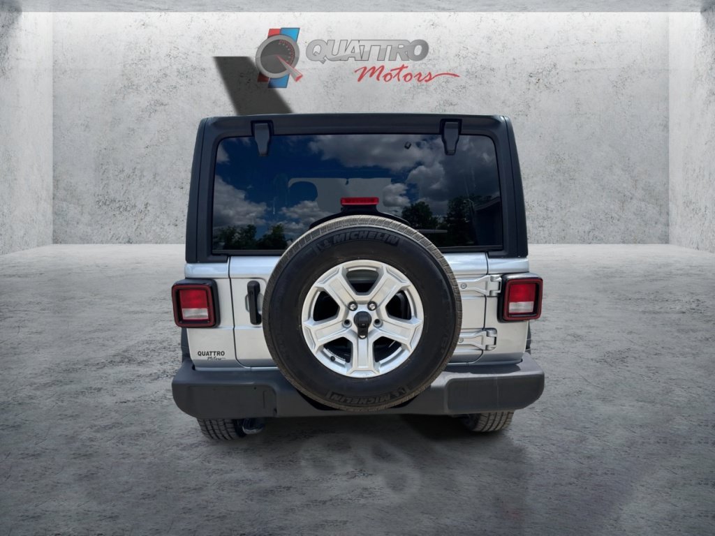 Used 2022 Jeep Wrangler Unlimited Sport AWD/4WD image 4