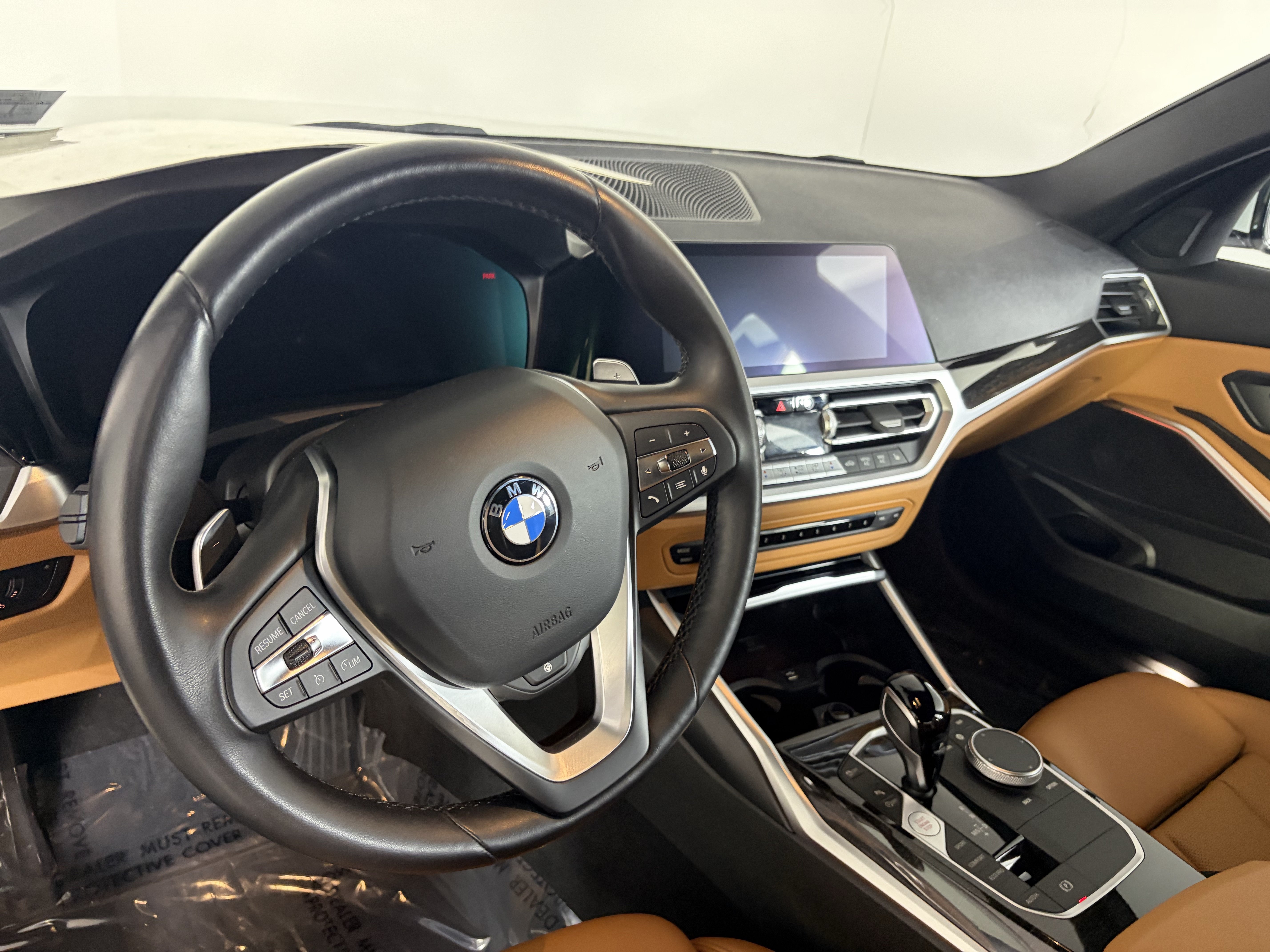 Certified 2022 BMW 330i xDrive Sedan w/ Premium Package 2 AWD/4WD image 12