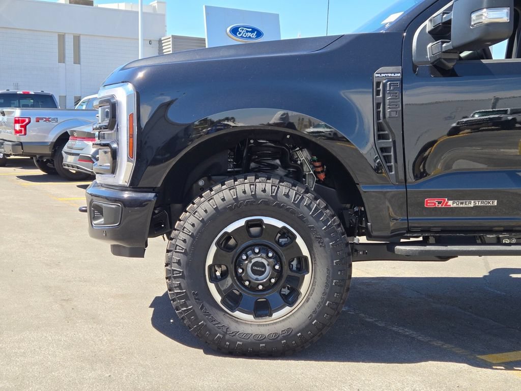 New 2026 Ford F350 Platinum w/ Tremor Off-Road Package AWD/4WD image 8