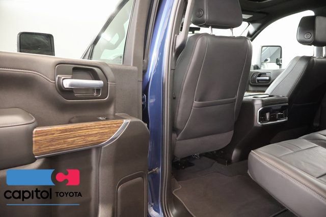 Used 2022 Chevrolet Silverado 3500 High Country w/ Z71 Off-Road Package AWD/4WD image 31