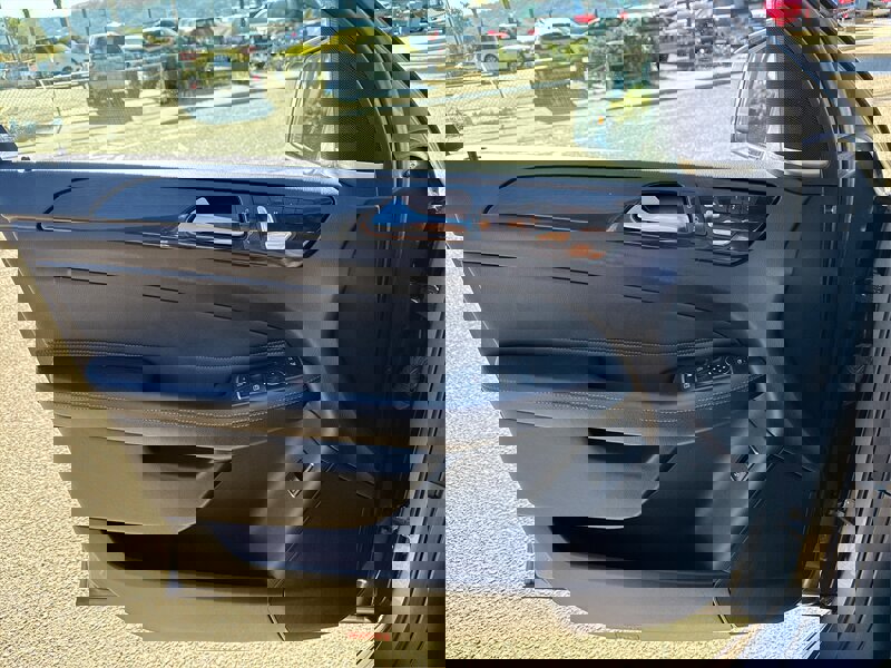 Used 2018 Mercedes-Benz GLE 350 w/ Premium 1 Package image 23