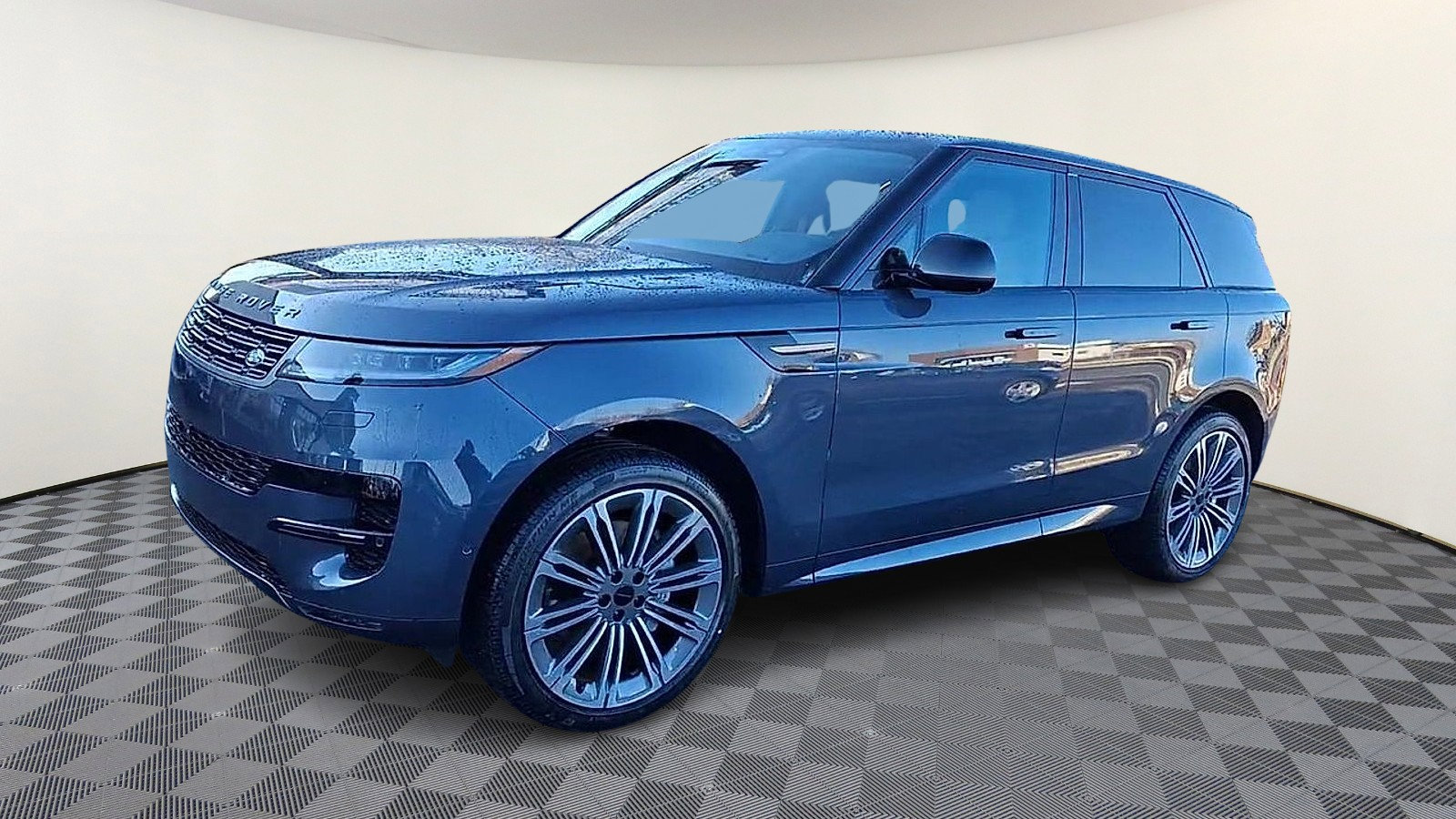 New 2026 Land Rover Range Rover Sport SE image 4