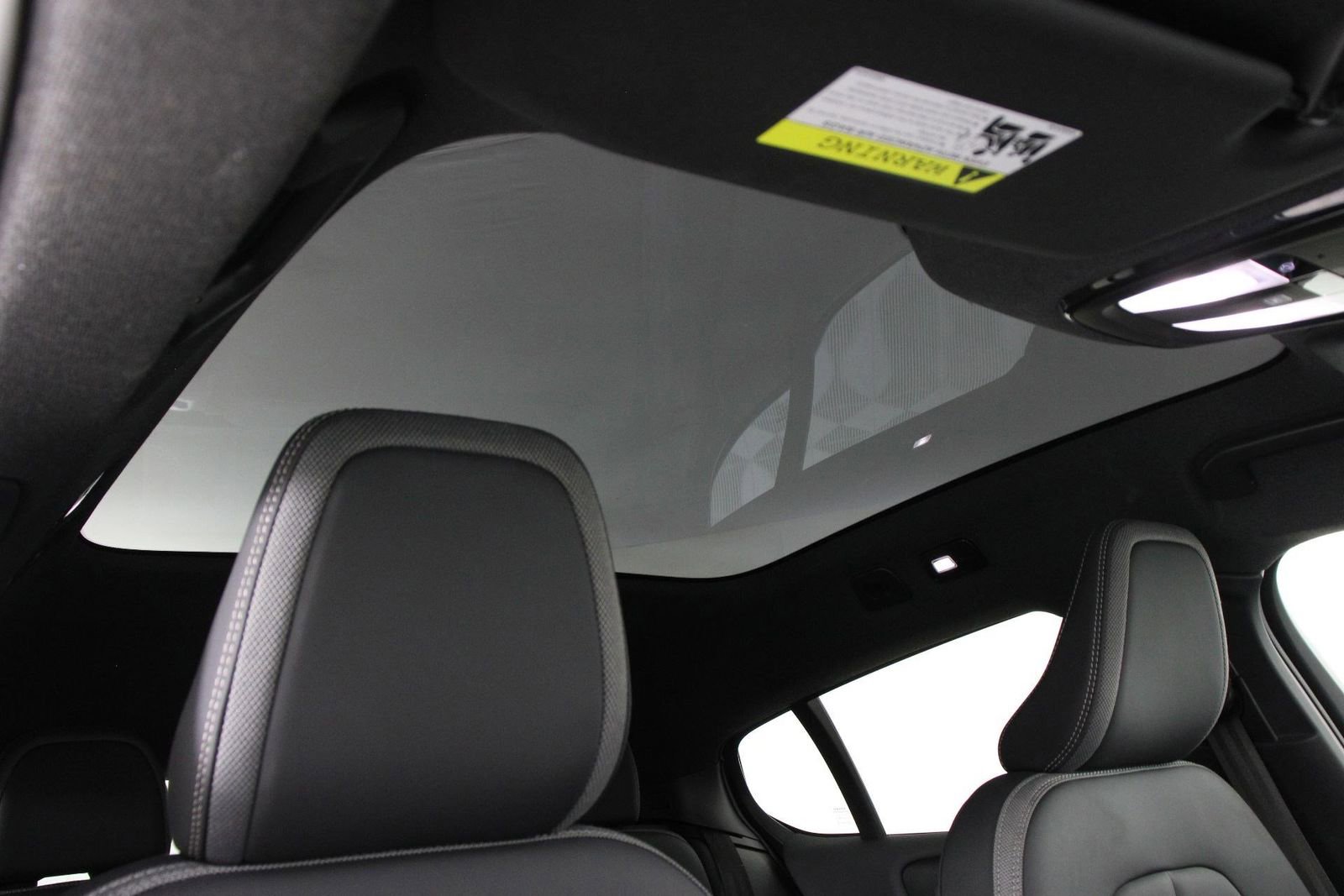 Certified 2023 Volvo C40 Recharge Core AWD/4WD image 23