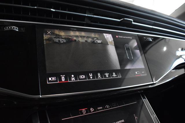Used 2023 Audi Q7 2.0T Premium image 20
