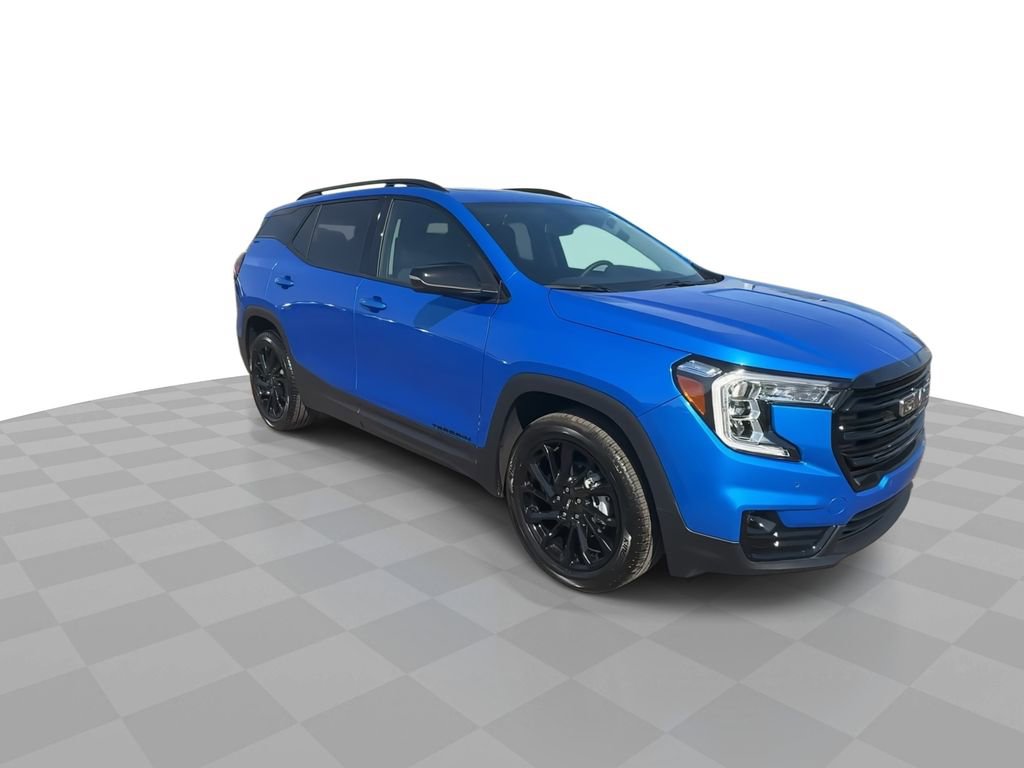 Certified 2024 GMC Terrain SLT w/ Tech Package image 2