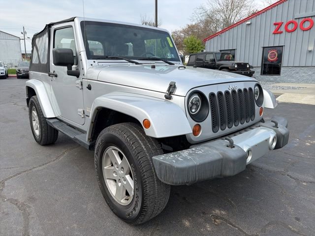 Used 2009 Jeep Wrangler Sahara image 2