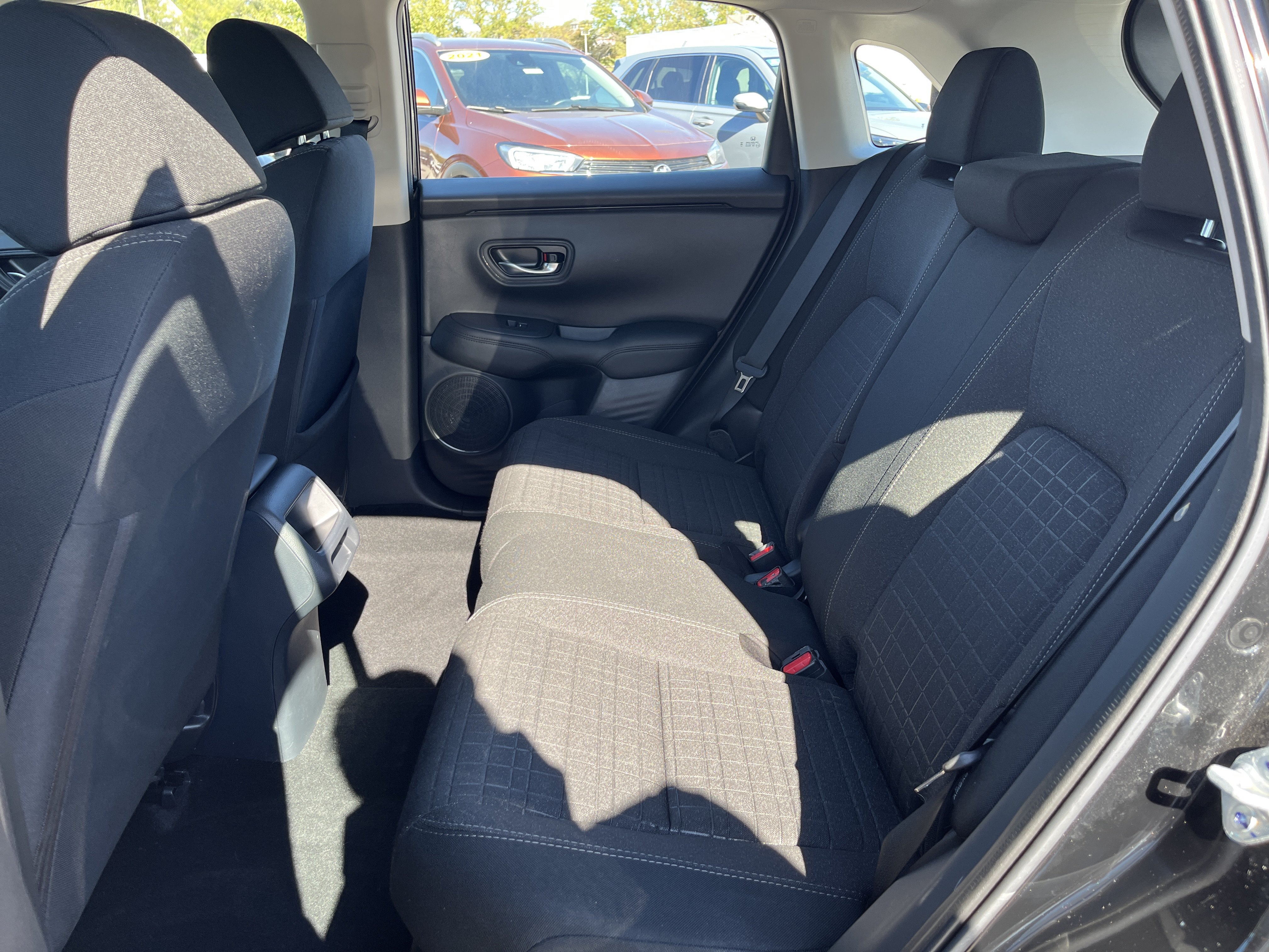 Certified 2025 Honda HR-V LX image 14