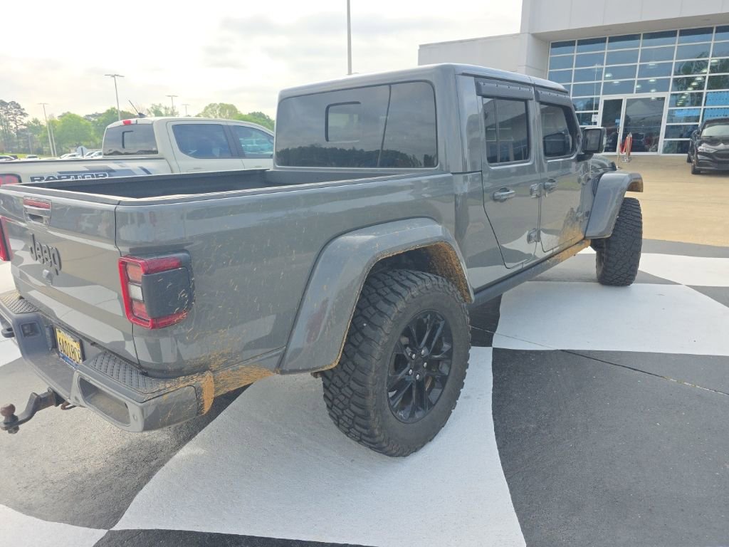Used 2023 Jeep Gladiator Overland image 11