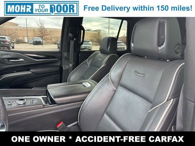 Used 2024 Cadillac Escalade Sport w/ LPO, ONYX Package image 9