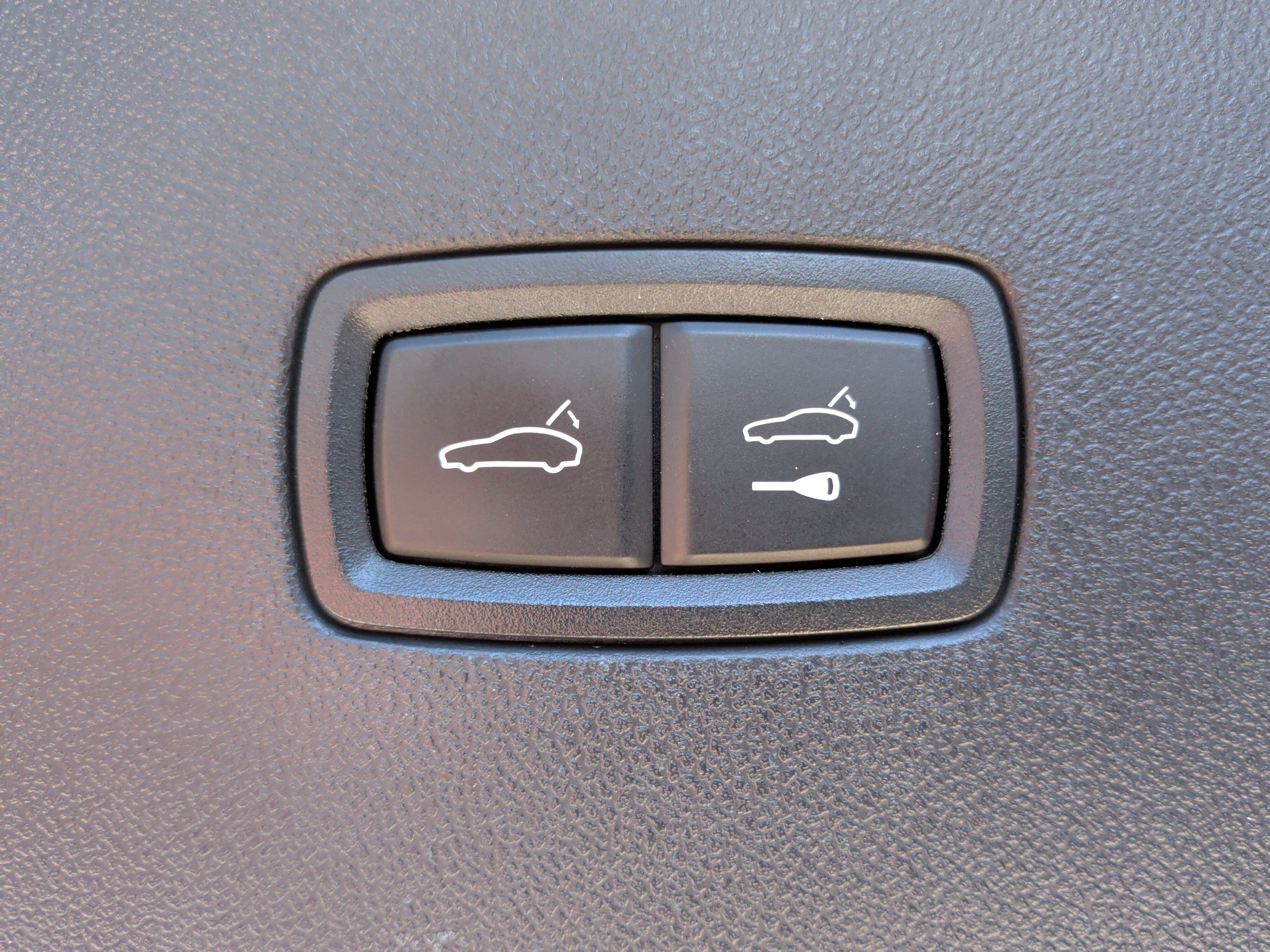 Used 2020 Porsche Cayenne Turbo AWD/4WD image 36