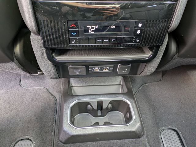 New 2026 Jeep Grand Wagoneer L Limited image 26