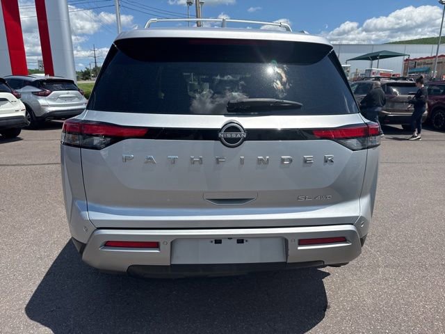 Certified 2024 Nissan Pathfinder SL AWD/4WD image 6