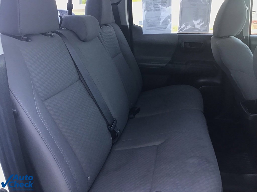 Used 2022 Toyota Tacoma SR image 16