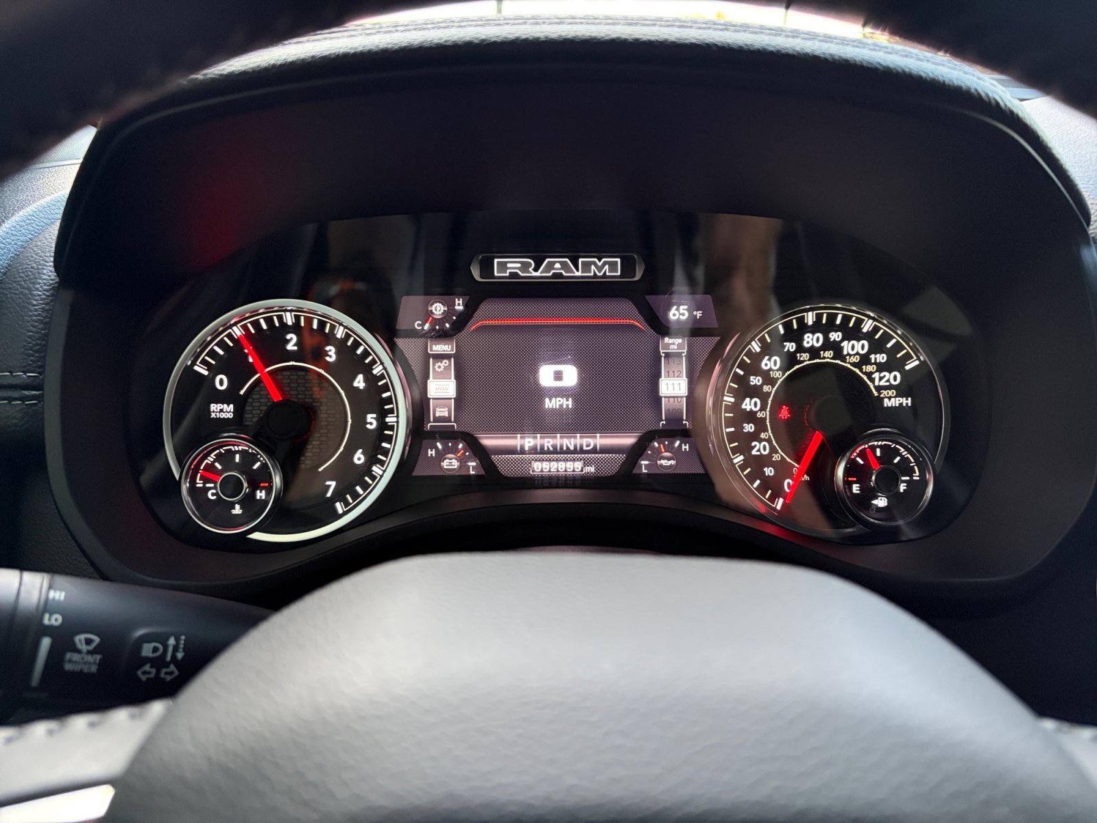 Used 2023 RAM 1500 Laramie AWD/4WD image 10