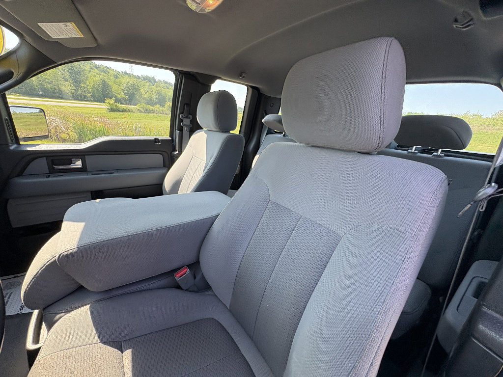 Used 2013 Ford F150 STX w/ Mid Equipment Group AWD/4WD image 32