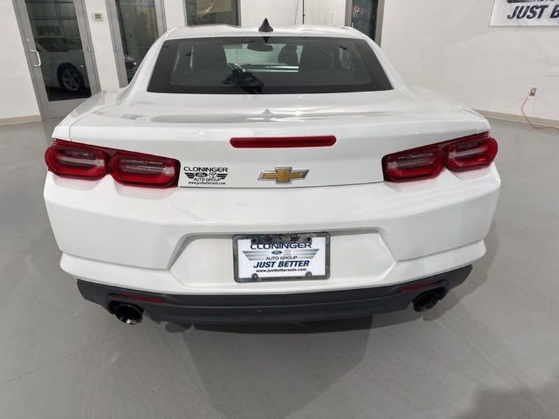 Used 2019 Chevrolet Camaro LT image 10