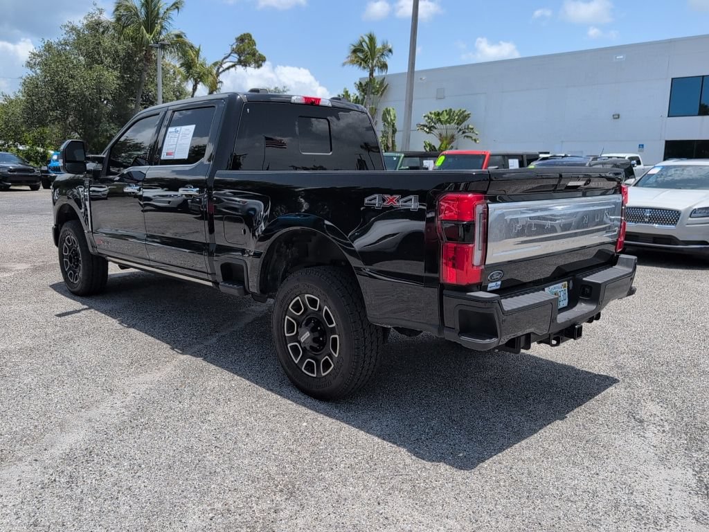 Used 2023 Ford F250 Platinum AWD/4WD image 5