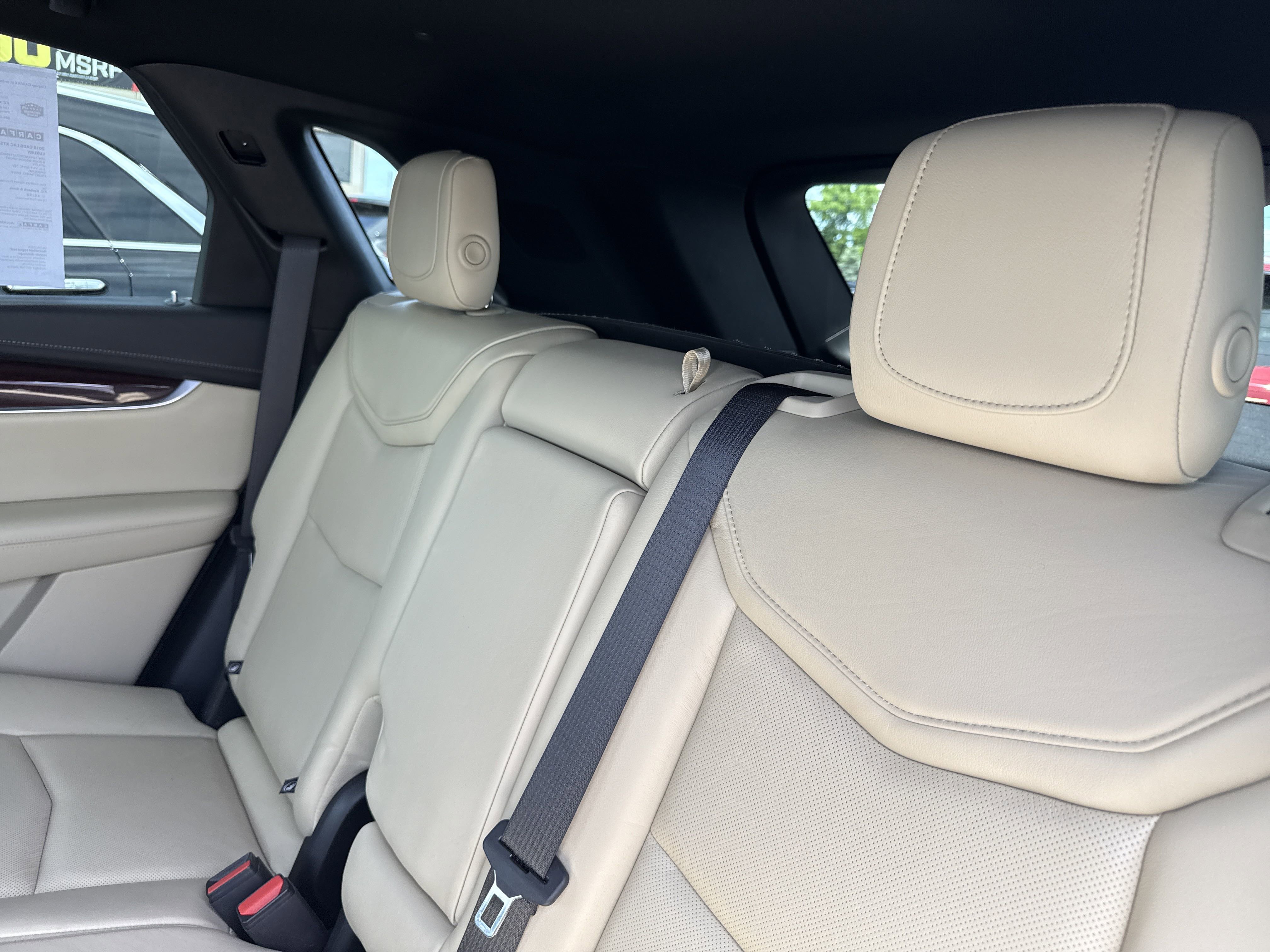 Used 2018 Cadillac XT5 Luxury w/ Driver Awareness Package image 26