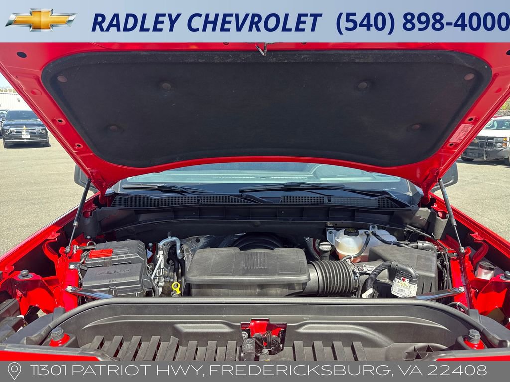 Certified 2025 GMC Sierra 1500 Elevation w/ LPO, Elevation Black Package AWD/4WD image 16