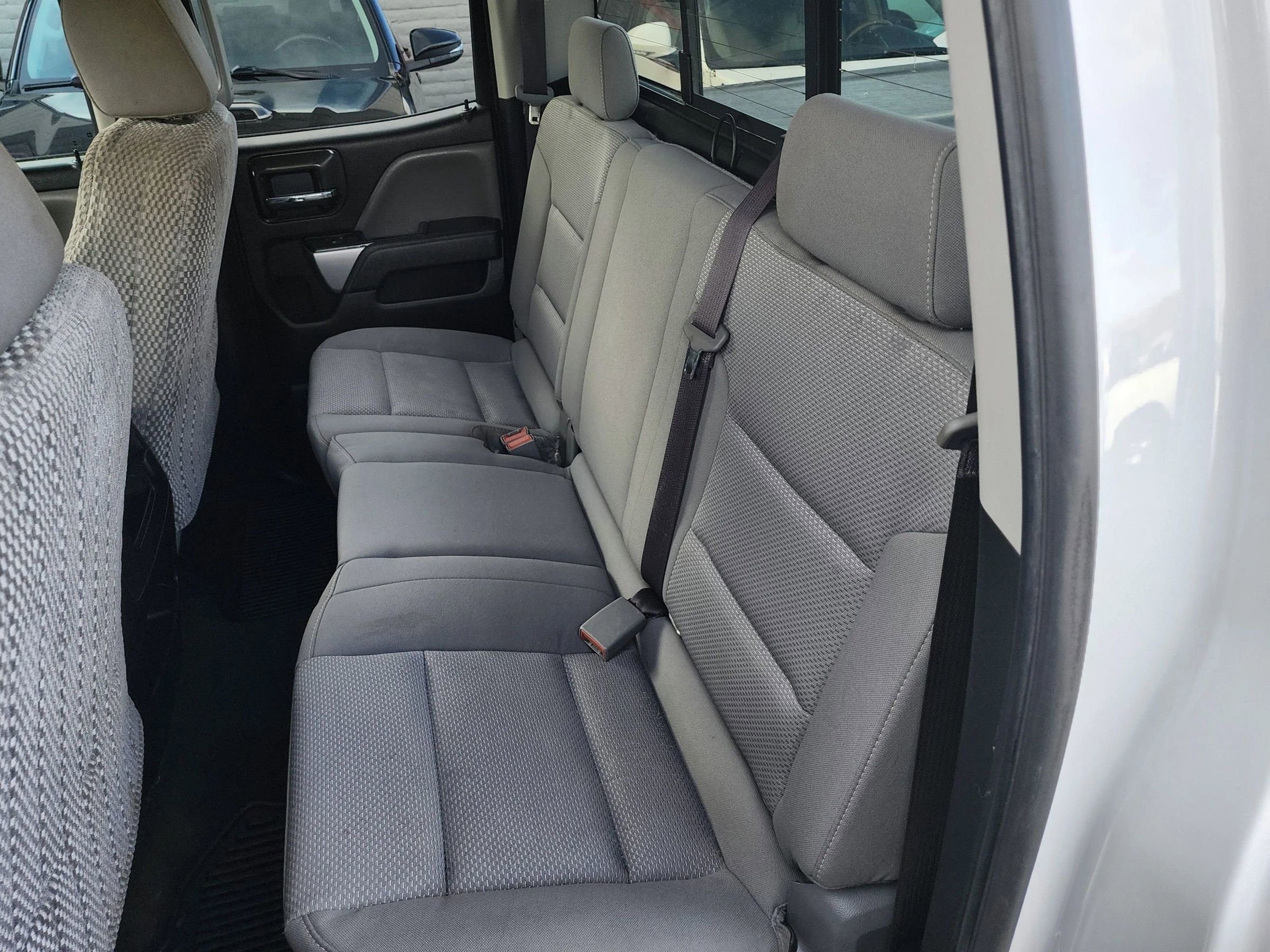 Used 2017 Chevrolet Silverado 3500 LT image 40