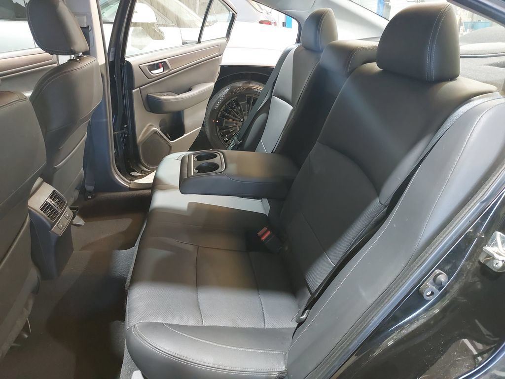 Used 2016 Subaru Legacy 2.5i Limited AWD/4WD image 15