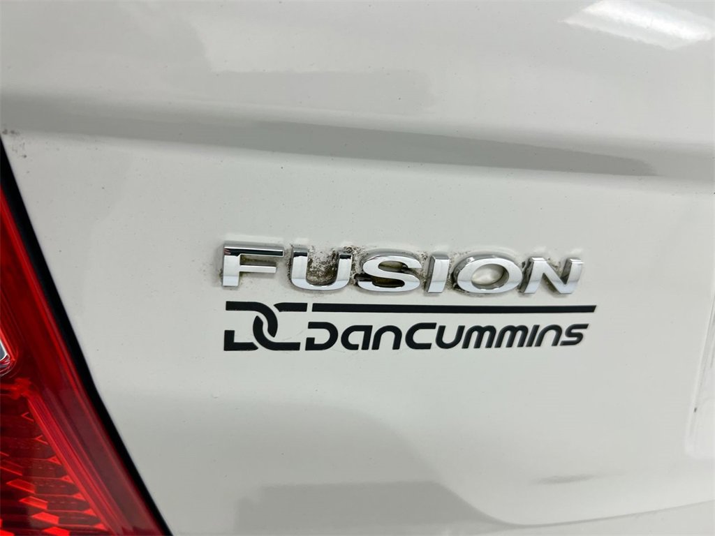 Used 2010 Ford Fusion SE image 25