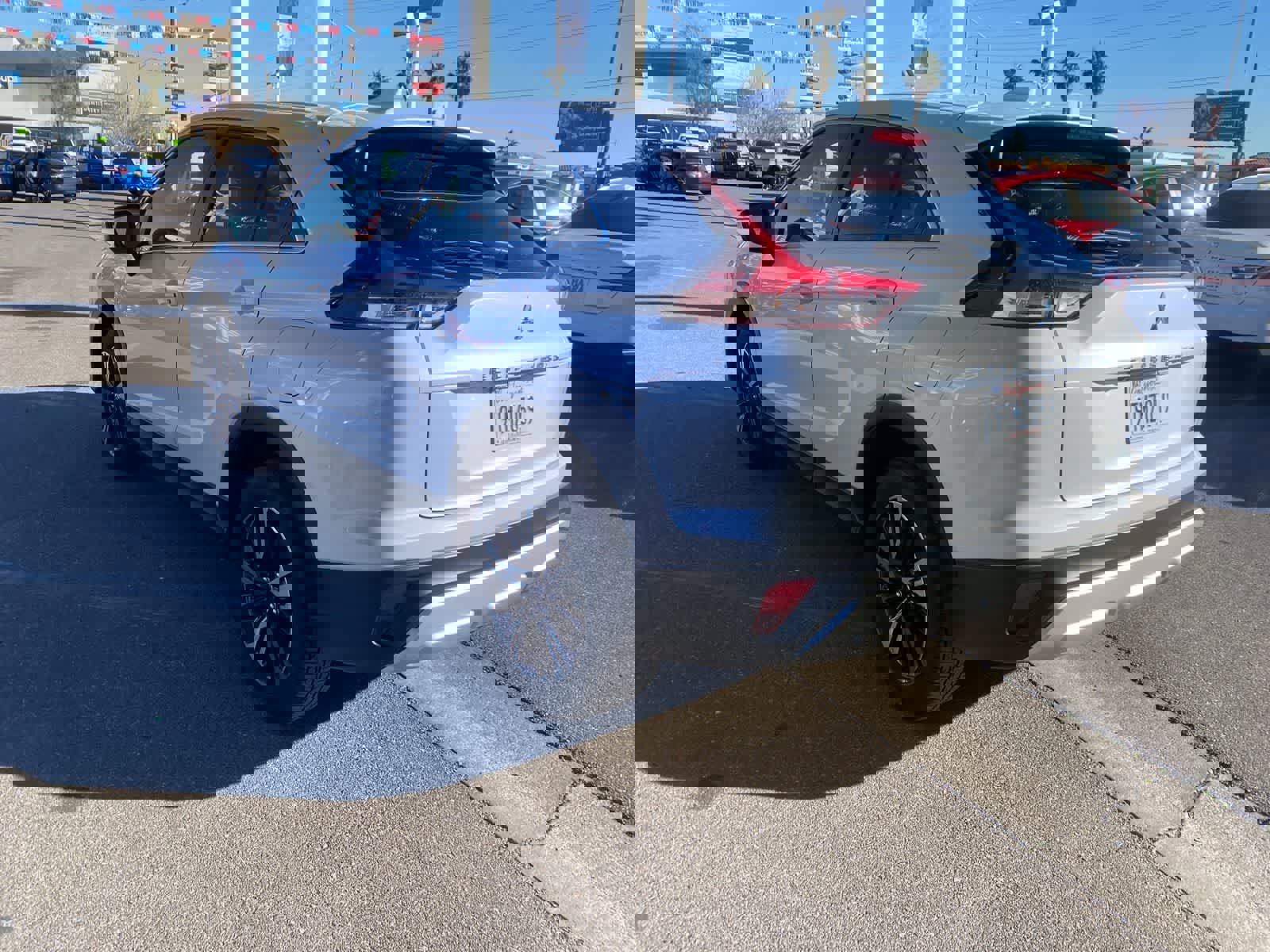 Used 2025 Mitsubishi Eclipse Cross SE image 9