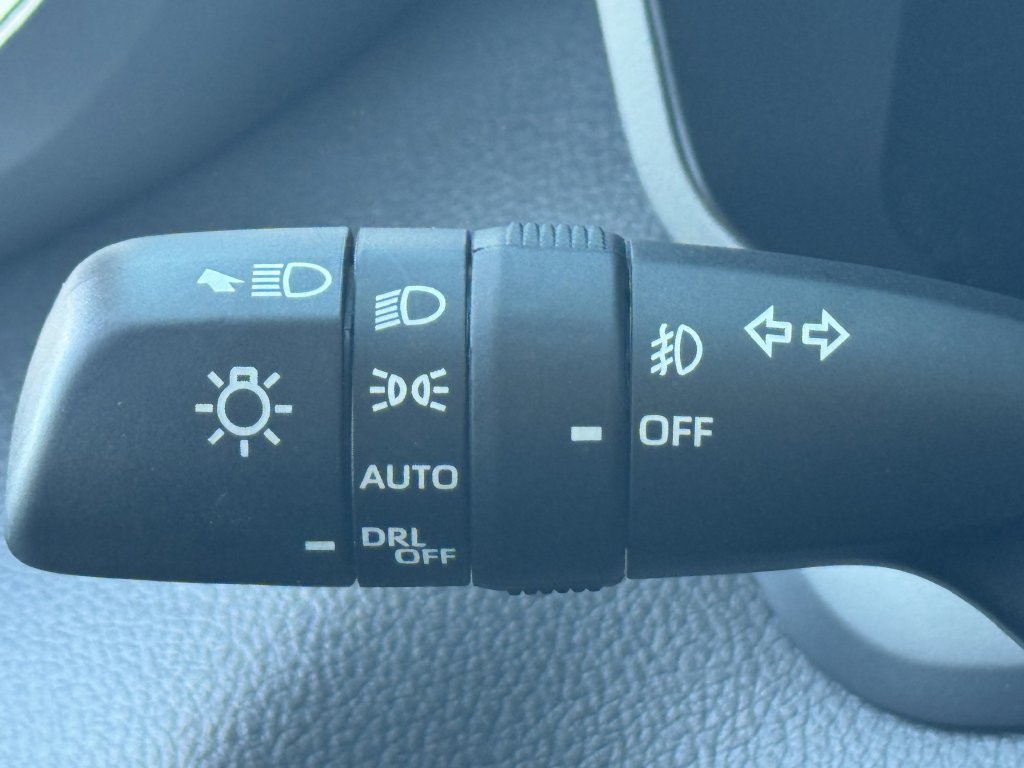 Used 2024 Toyota Tundra Limited AWD/4WD image 24