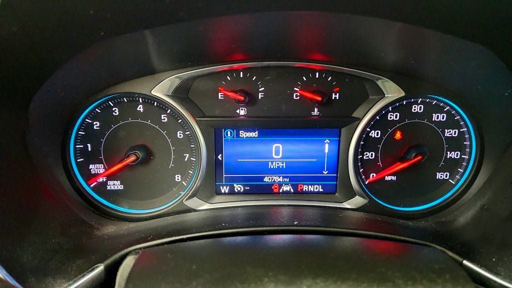 Used 2020 Chevrolet Equinox LT w/ Driver Convenience Package FWD image 12