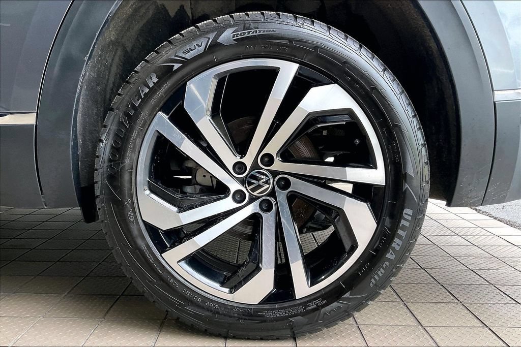 Used 2022 Volkswagen Atlas SEL AWD/4WD image 34