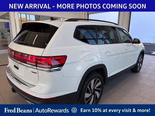 Used 2024 Volkswagen Atlas SE AWD/4WD image 6