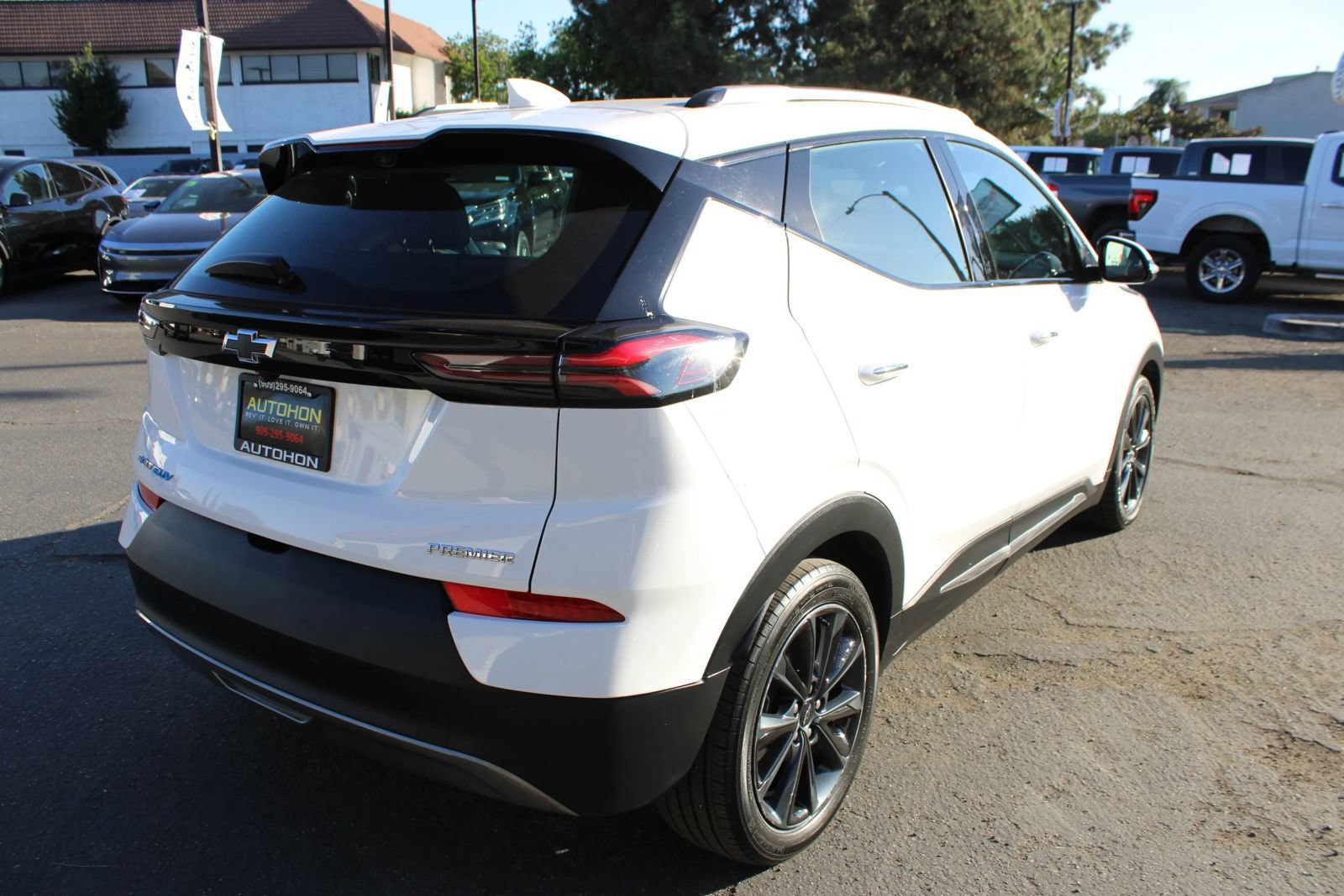 Used 2022 Chevrolet Bolt EUV Premier w/ Launch Edition FWD image 34