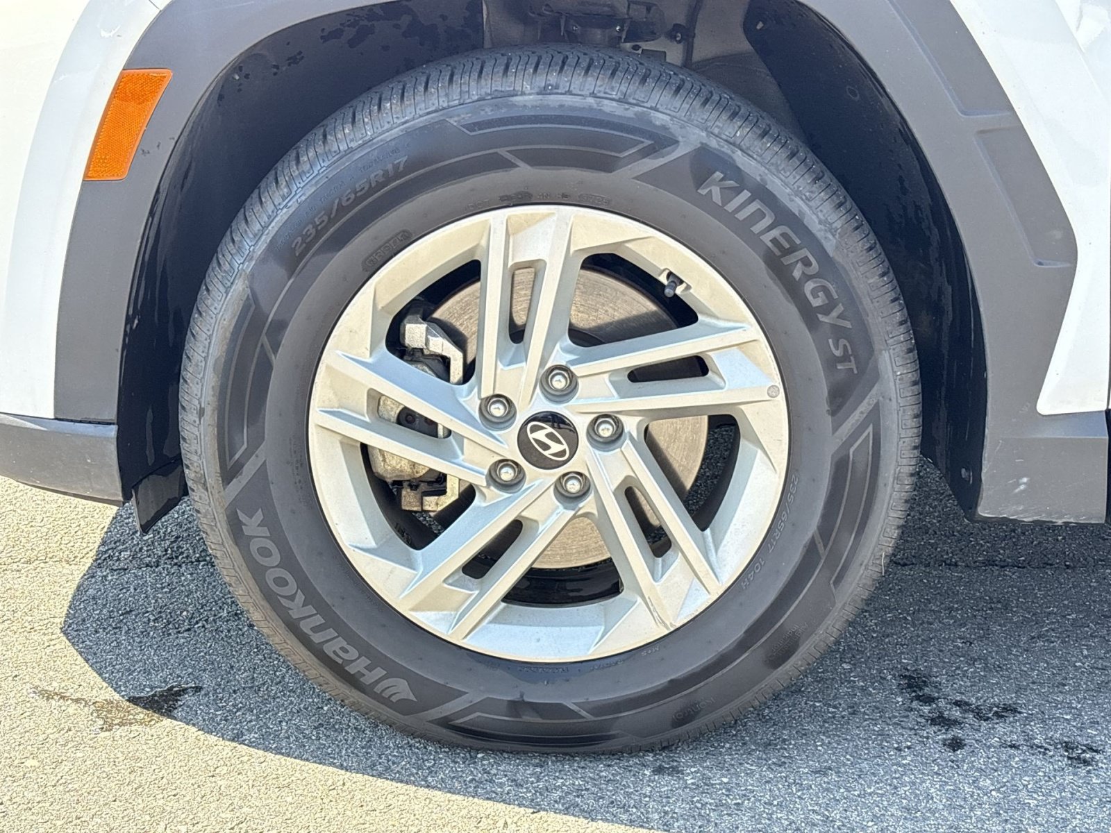 Certified 2025 Hyundai Tucson SE FWD image 12