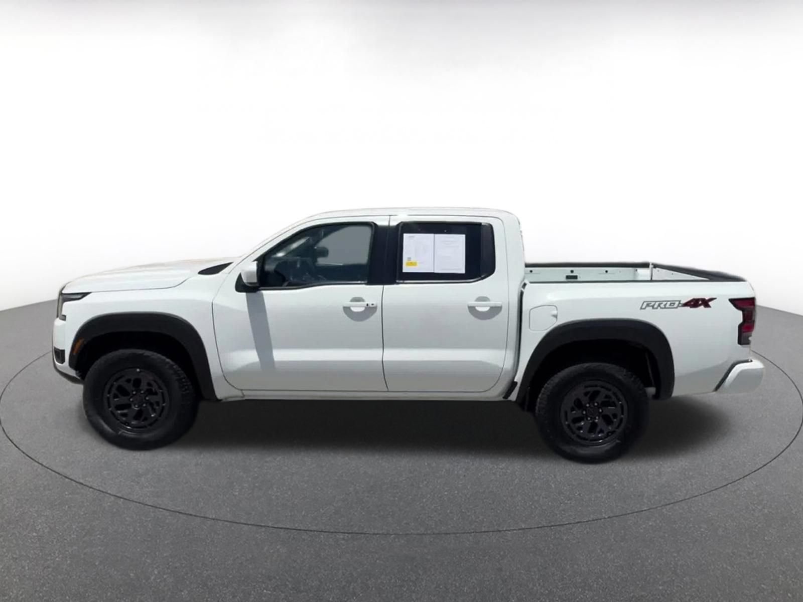 Used 2026 Nissan Frontier PRO-4X AWD/4WD image 8