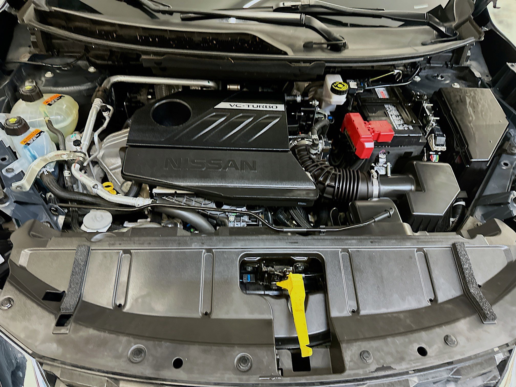 Used 2023 Nissan Rogue S AWD/4WD image 33