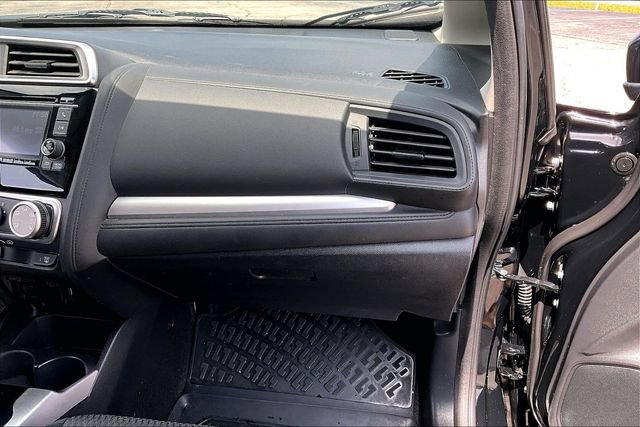 Used 2020 Honda Fit LX image 25
