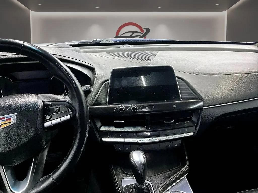 Used 2020 Cadillac CT4 Premium Luxury w/ Climate Package RWD image 11