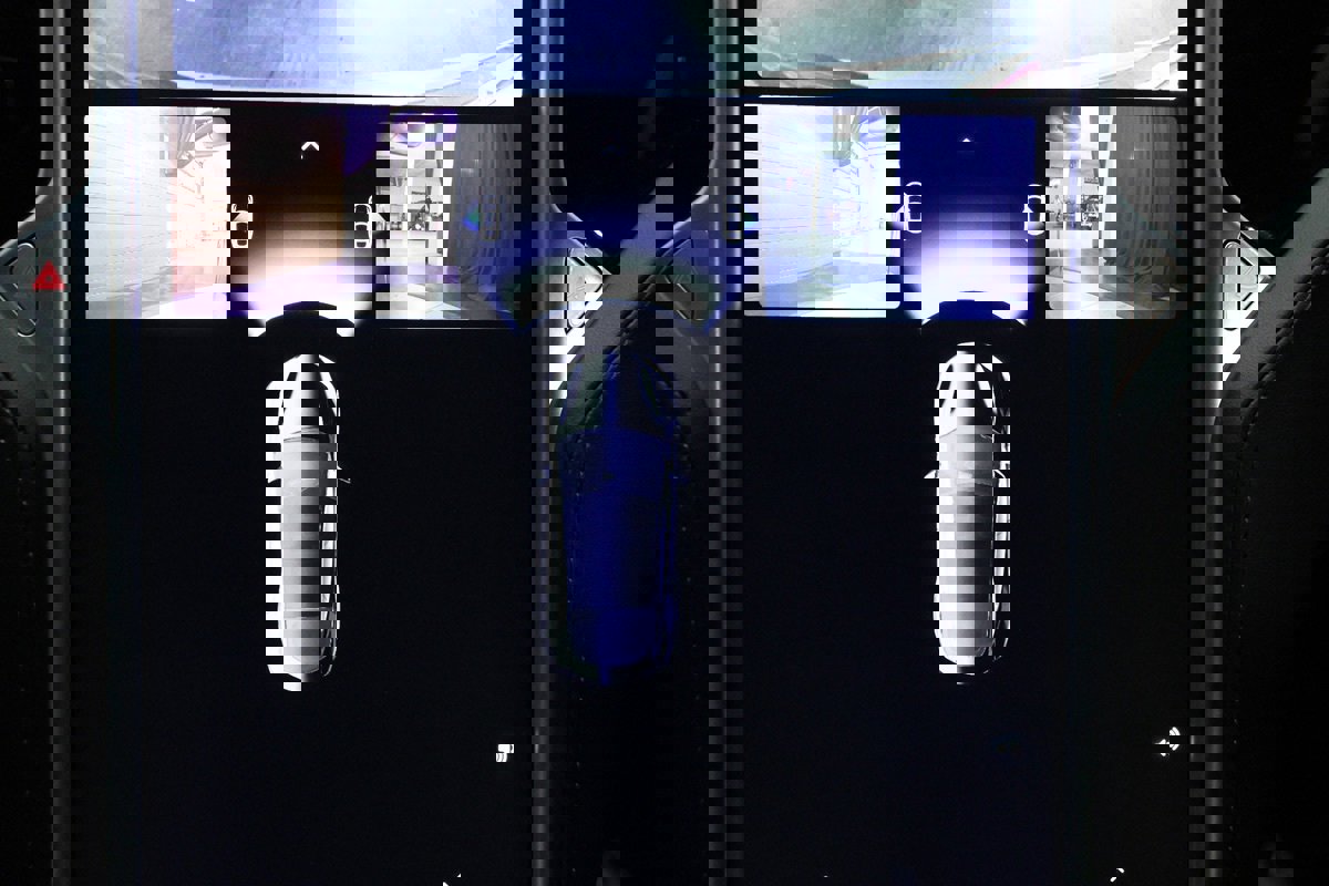 Used 2018 Tesla Model S 75D image 24