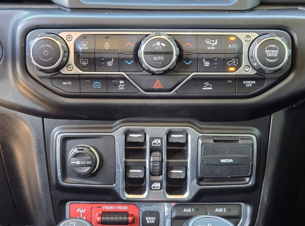 Used 2021 Jeep Wrangler Unlimited Rubicon 4xe w/ Steel Bumper Group image 19