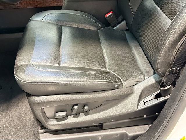 Used 2020 GMC Yukon SLT w/ Open Road Package image 18