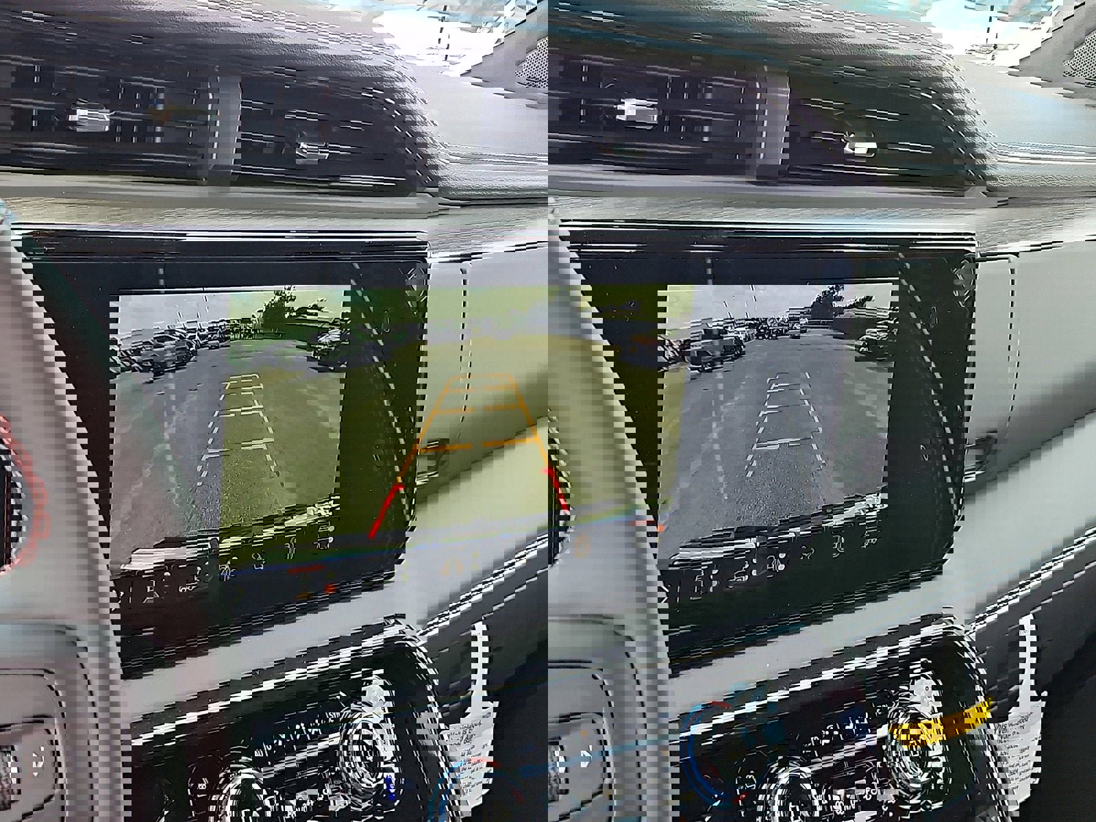 New 2026 GMC Sierra 1500 AT4X image 17