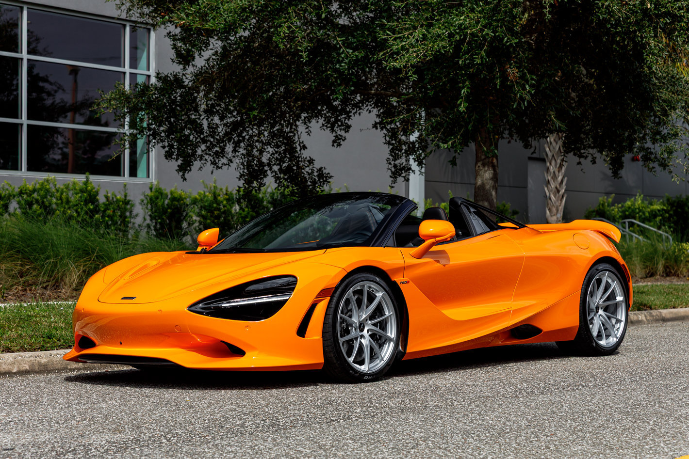 New 2027 McLaren 750S Spider RWD image 34