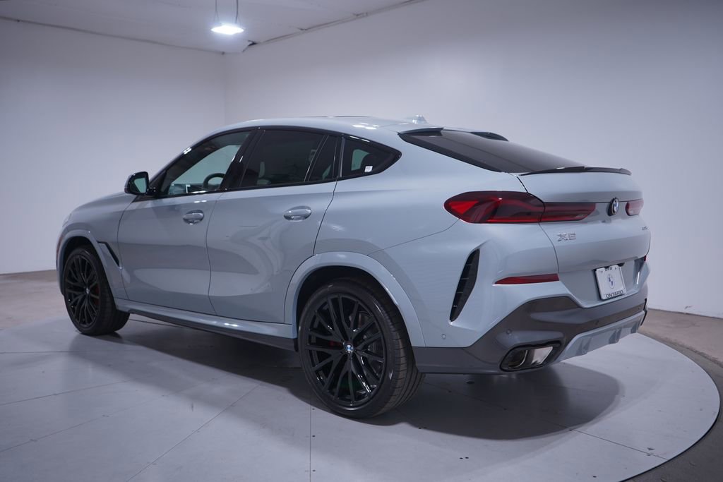 New 2026 BMW X6 xDrive40i w/ Premium Package AWD/4WD image 3