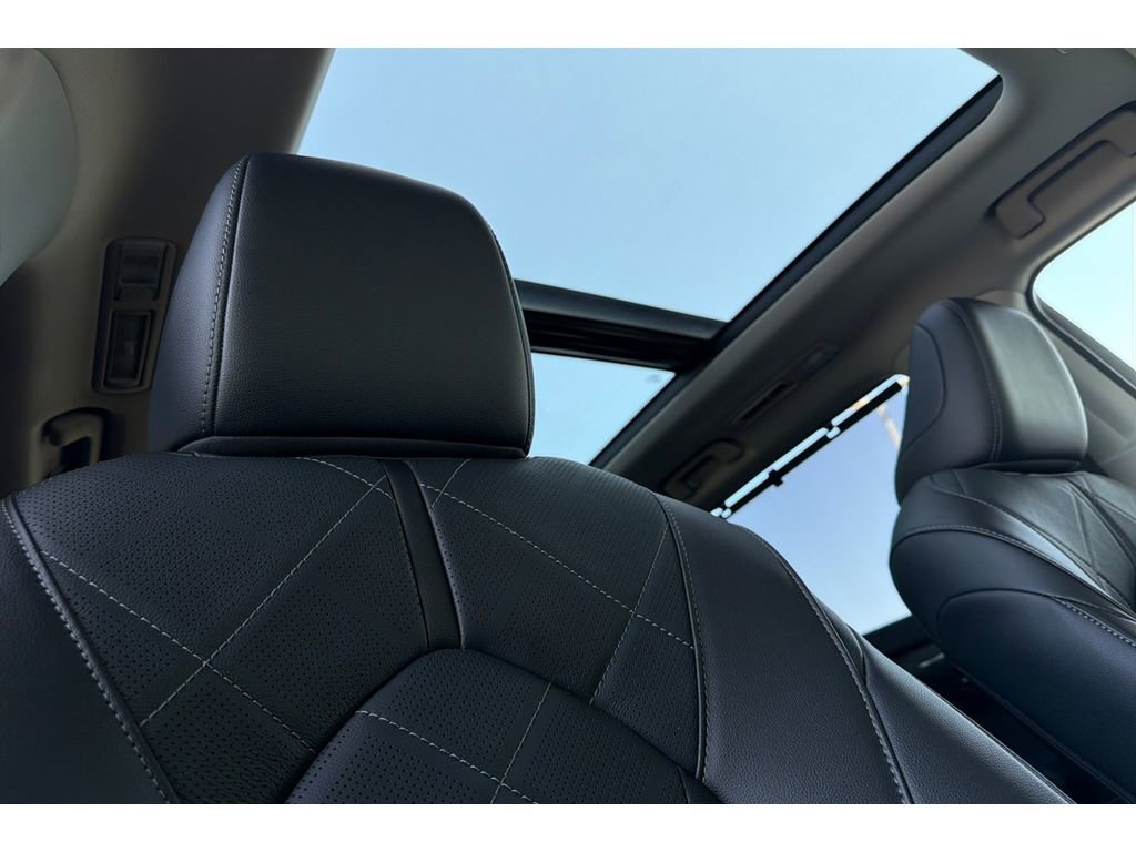 New 2026 Toyota Highlander Platinum AWD/4WD image 20