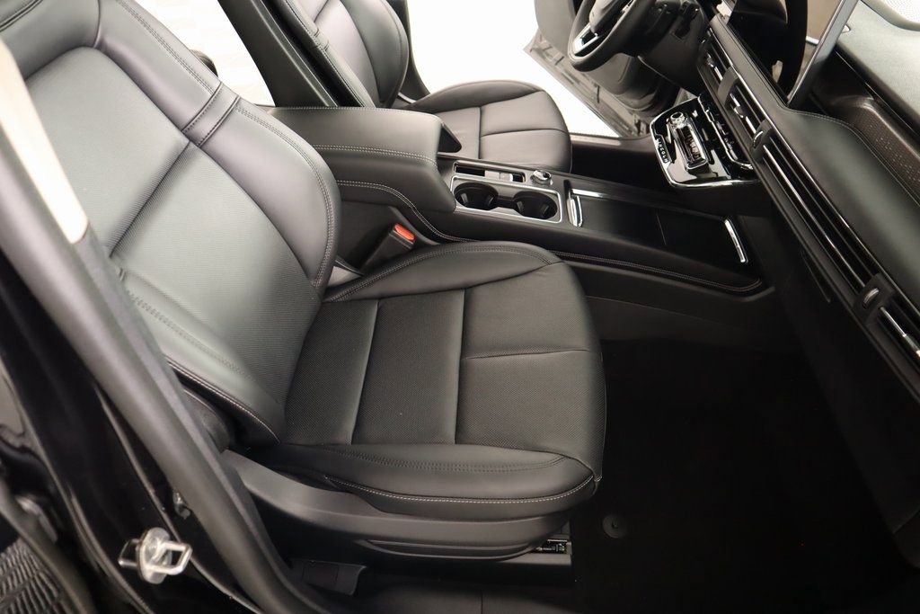 New 2025 Lincoln Corsair Grand Touring AWD/4WD image 14