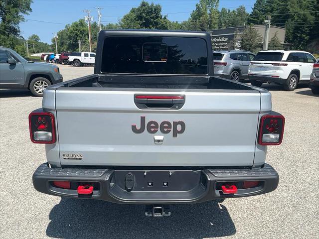 Certified 2023 Jeep Gladiator Rubicon w/ Cold Weather Group image 5